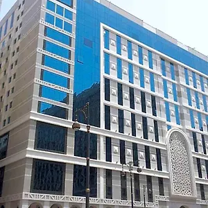 فندق رويال إن ***