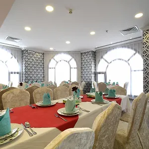 فندق Luxurious Al Rawdah Suites ***