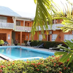 Hotel Viola's Place Lowlands